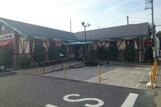 コメダ珈琲店：1100m