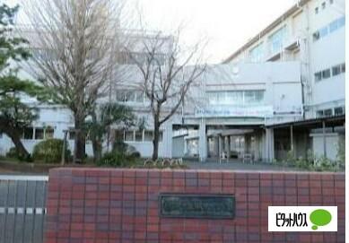 横浜市立瀬谷中学校：751m