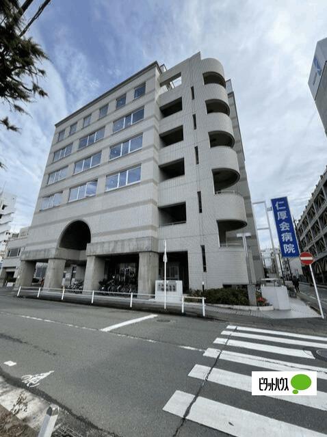 特定医療法人仁厚会仁厚会病院：429m