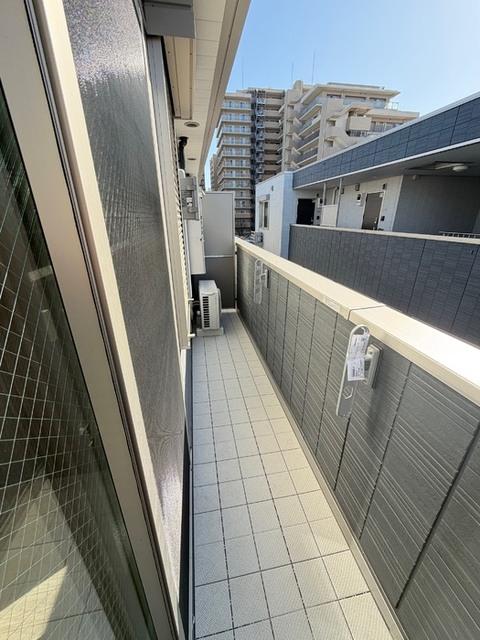 ゼラニウム湘南台（302） バルコニー