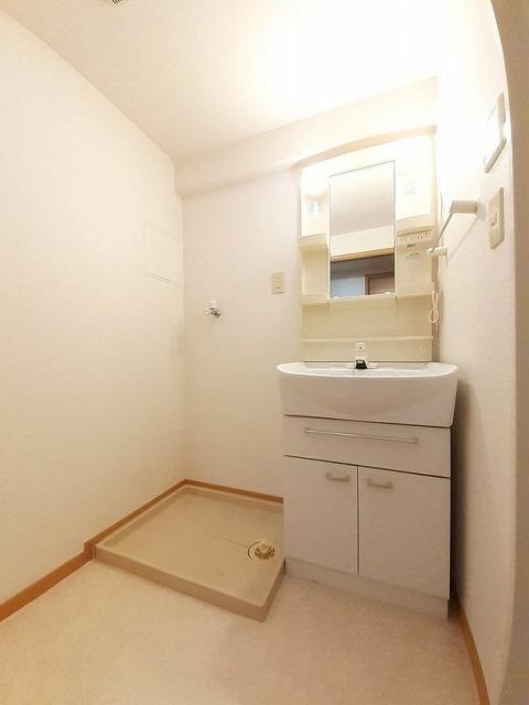 メゾン　ド　ブローテＡ（103） 洗面