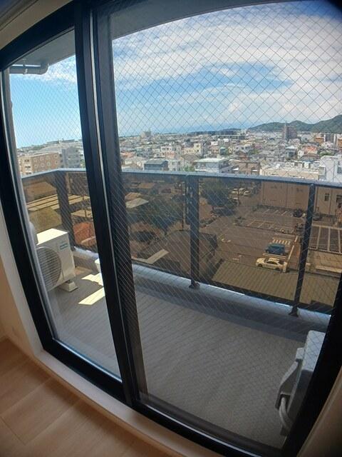 スアヴィス平塚八重咲（801） バルコニー