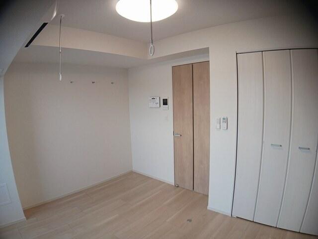 スアヴィス平塚八重咲（905） 室内
