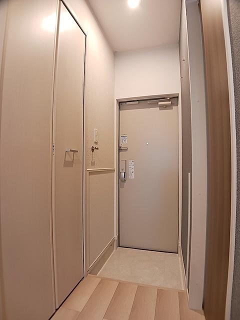 フロレスタ湘南　Ⅲ（102） 玄関