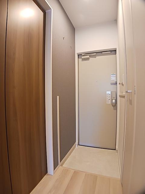 フロレスタ湘南　Ⅲ（303） 玄関