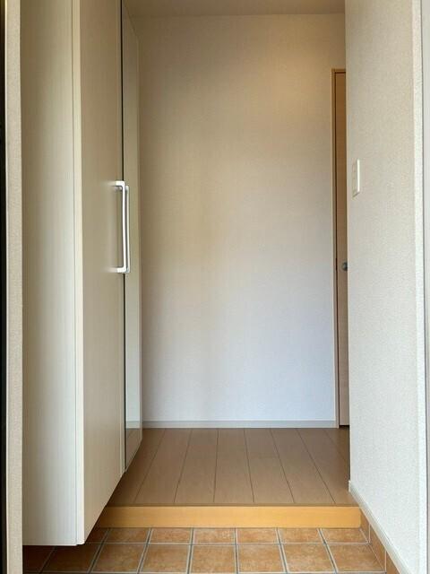 ウェルデンス平塚御殿Ⅰ（104） 玄関