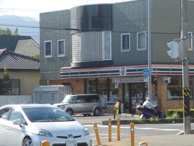 セブンイレブン厚木林店：337m