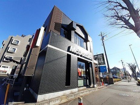 マクドナルド：160m