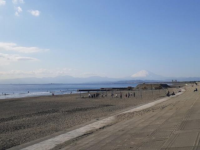 辻堂海岸：2700m