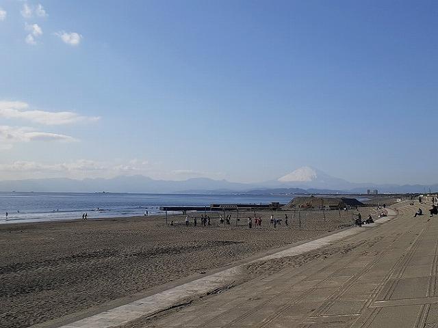 辻堂海水浴場：2500m