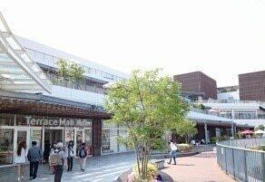 テラスモール湘南：1100m