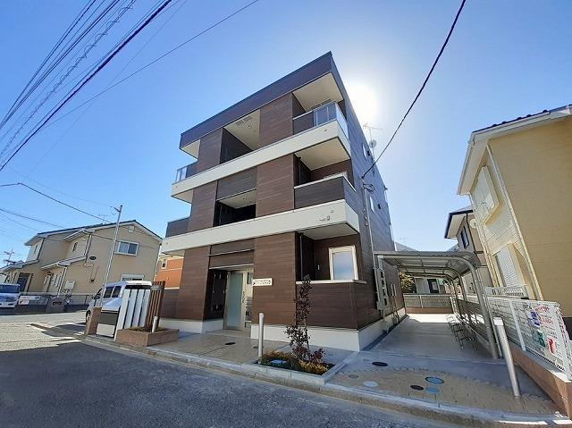 ホワイト　ウェル湘南Ⅱ（301） 外観