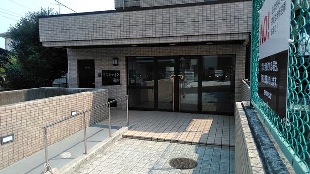 サンシャイン湘南（203） エントランス