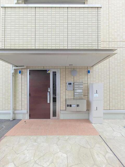 グランドュール（301） エントランス