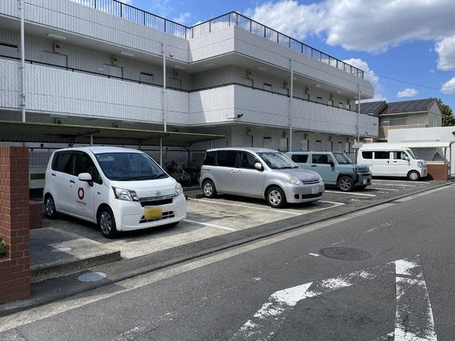 メゾン・ド・ドリーム横浜（29） 駐車場