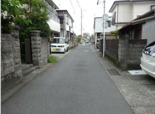 住宅用地/-小田原市酒匂５丁目 前面道路含む現地写真