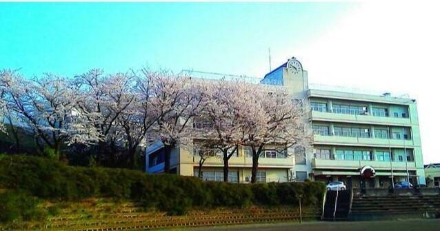 座間市立南中学校