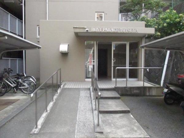 ホーユウパレス戸塚 エントランス