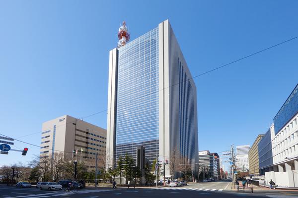 北海道警察本部：2717m