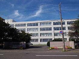 北海道札幌東高校：1235m