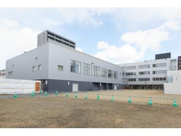 札幌市立中央小学校：816m