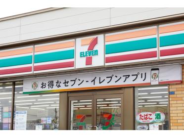 セブンイレブン札幌南3条西6丁目店：86m