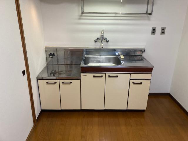 ドエル中島公園（301） キッチン