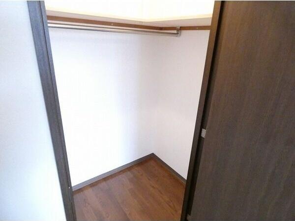 アルバ桑園（702） 収納