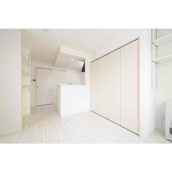FLOS PROVA（105） 室内