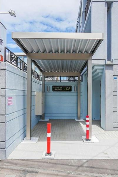 ハウスオブリザ平岸壱番館（110） エントランス