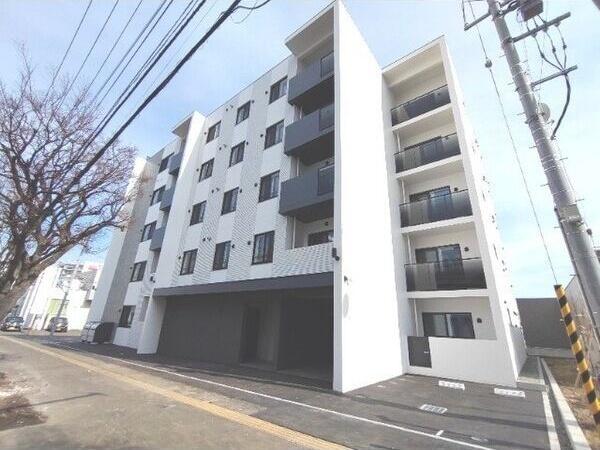 福住駅より徒歩4分 新築 5階建の賃貸物件