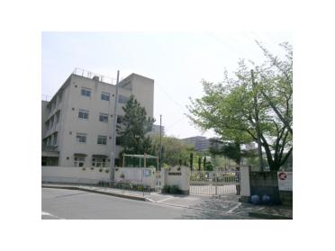 寺内小学校：395m
