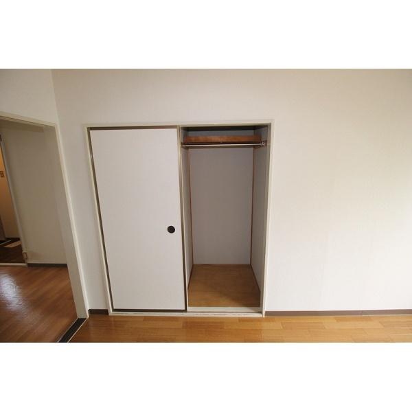 豊中市熊野町アパート 収納