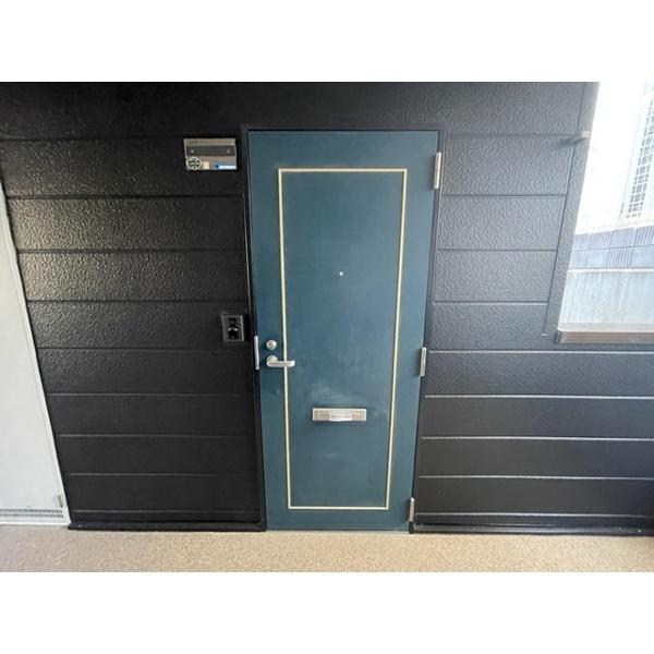 豊中市柴原町アパート 玄関