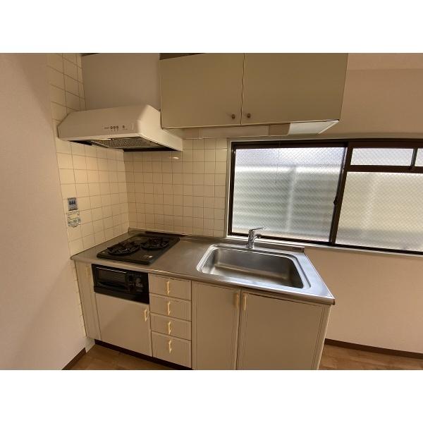 豊中市服部西町マンション キッチン