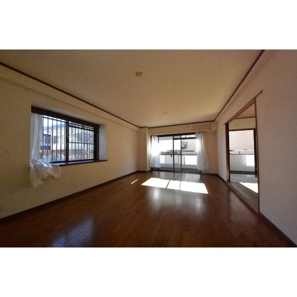 豊中市柴原町マンション リビング