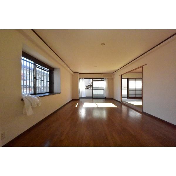 豊中市柴原町マンション リビング
