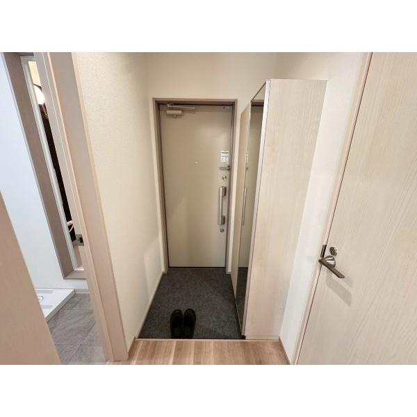 豊中市曽根西町アパート 玄関