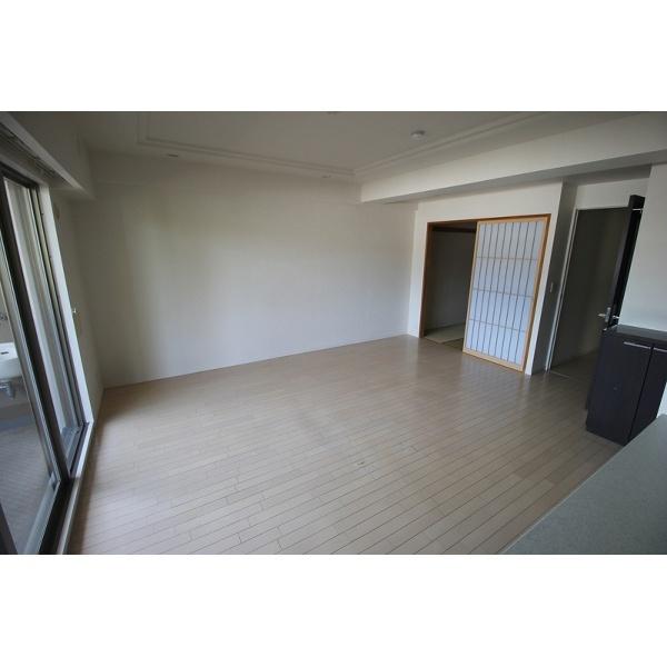 吹田市山田北マンション リビング