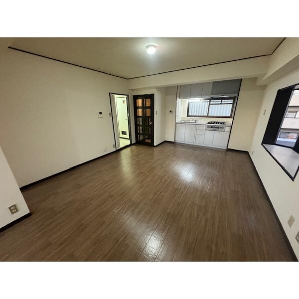 豊中市柴原町マンション リビング