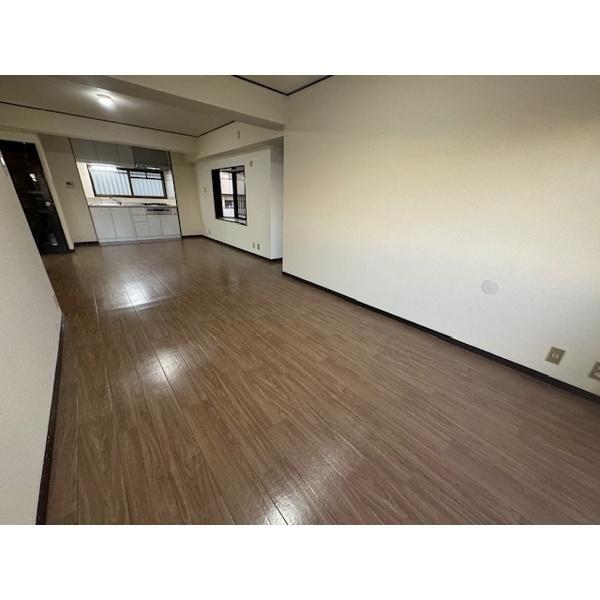 豊中市柴原町マンション リビング