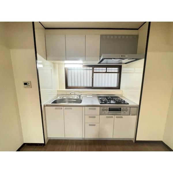豊中市柴原町マンション キッチン