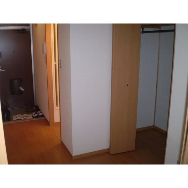豊中市柴原町アパート 収納