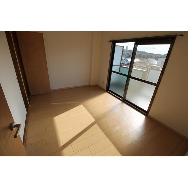 豊中市岡町南アパート 部屋画像