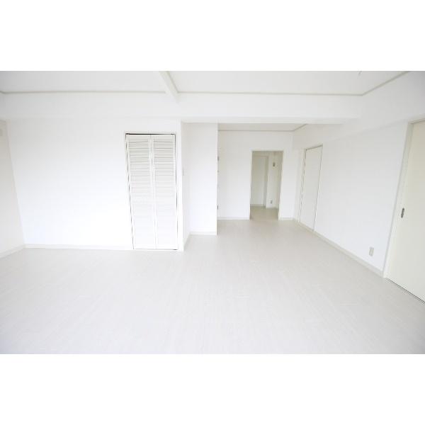 豊中市桜の町マンション リビング