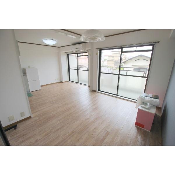 豊中市中桜塚マンション リビング