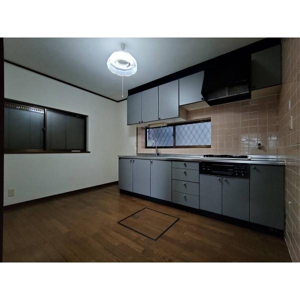 太平寺2丁目貸家 部屋画像