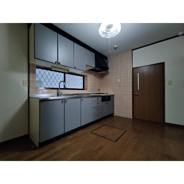 太平寺2丁目貸家 部屋画像