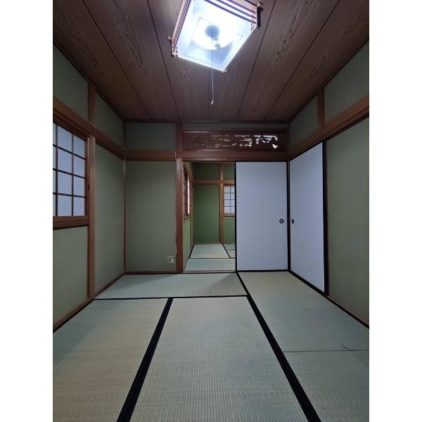 太平寺2丁目貸家 部屋画像