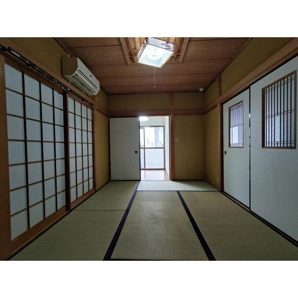太平寺2丁目貸家 部屋画像